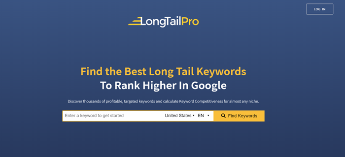 LongTail Pro网站截图显示了一个搜索栏，可以找到关键词，蓝色背景和文字讨论LTP提供什么。