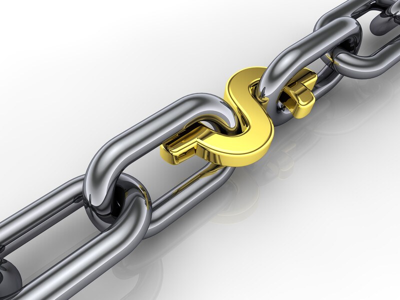 chain of links with a dollar sign representing getting paid to post links
