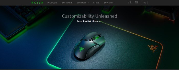 这张Razer主页的截图有一个黑色的导航条，上面是亮绿色的Razer标志，上面是一个黑色和绿色的专业游戏鼠标，灰色的文字是“Customizability Unleashed”。