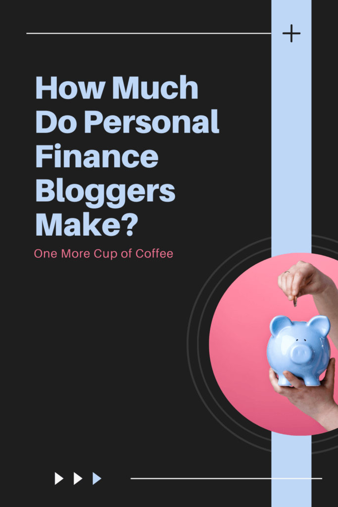 蓝色的小猪储蓄罐，粉红色的背景和文字，“个人理财博客赚多少钱?”