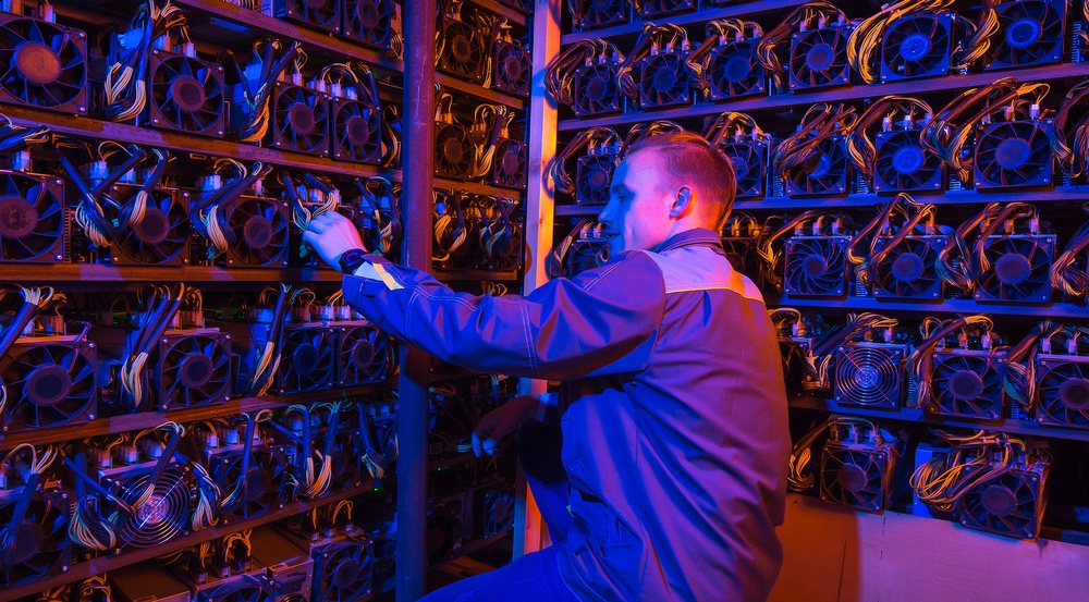 Professional Maintenance On ASIC in Hosted Bitcoin Mining Facility